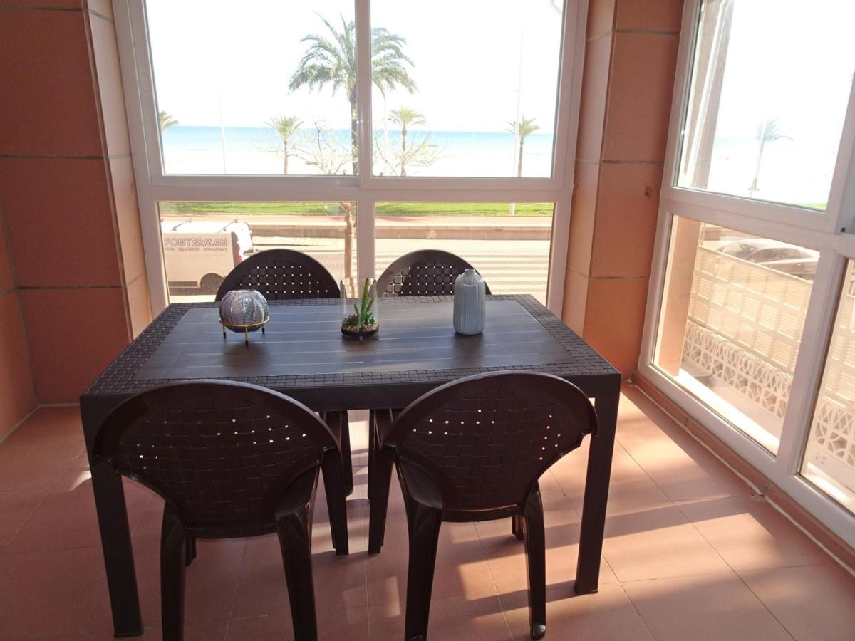 Capri Gandia Primera Linea - Alquiler Solo Familias Playa de Gandia Exterior photo
