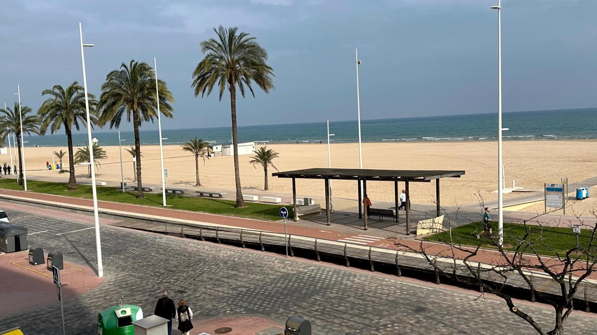 Capri Gandia Primera Linea - Alquiler Solo Familias Playa de Gandia Exterior photo